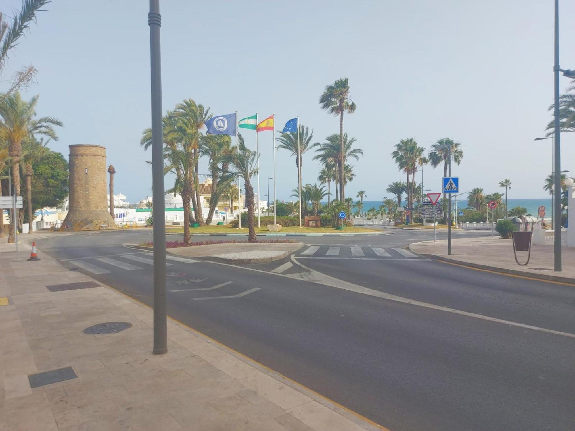 Estudio Luminoso En Puerto Marina 베날마데나코스타 외부 사진